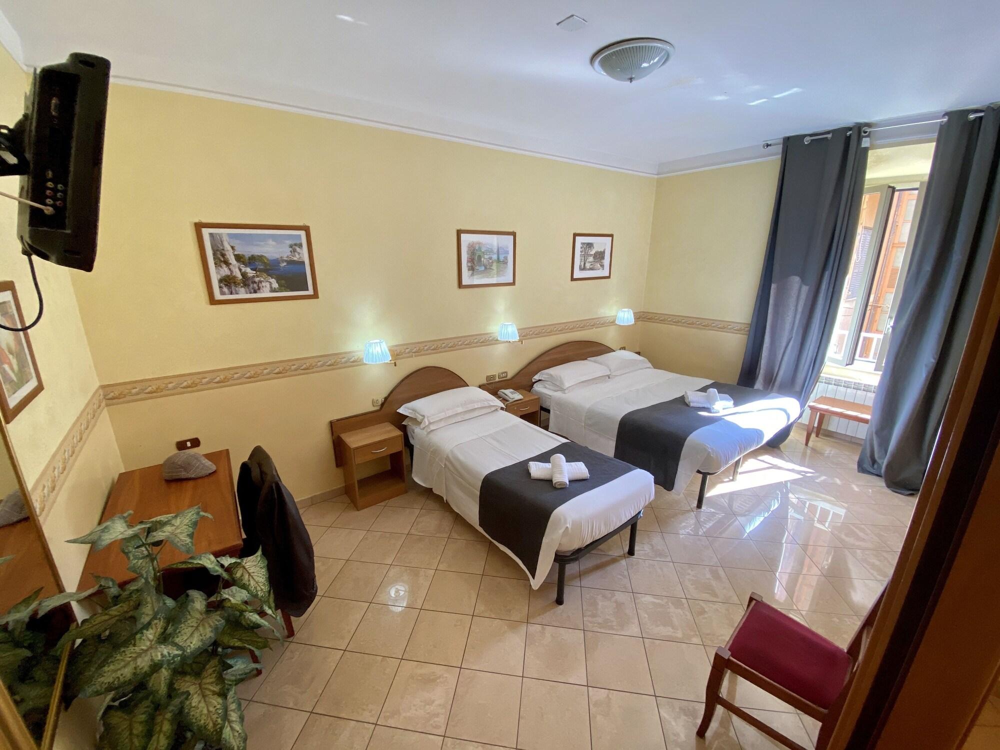 Hotel Resi Рим Экстерьер фото