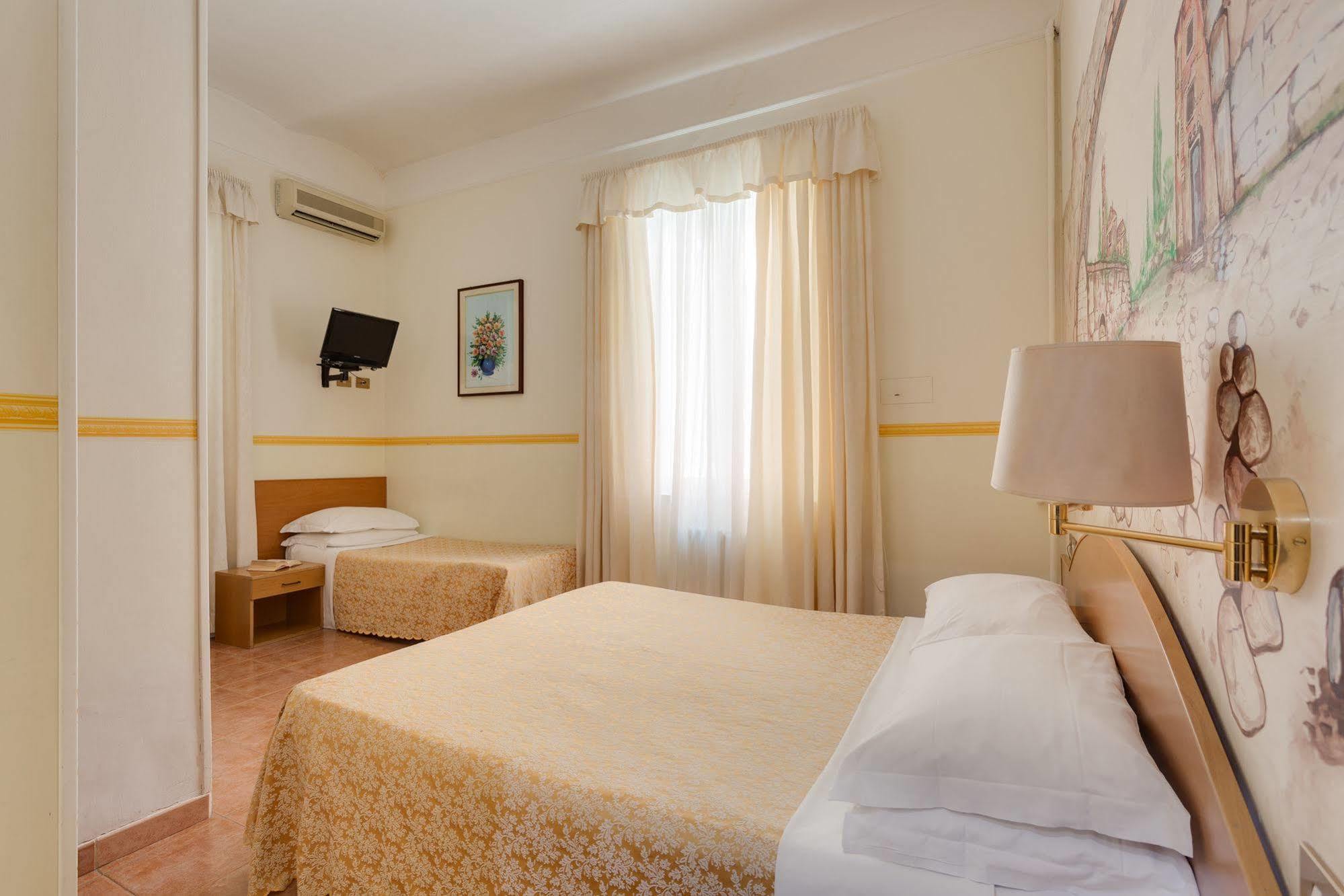 Hotel Resi Рим Экстерьер фото